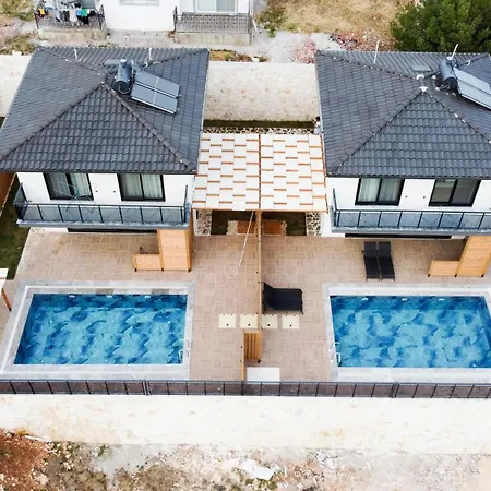 Villa Savaya 1 *